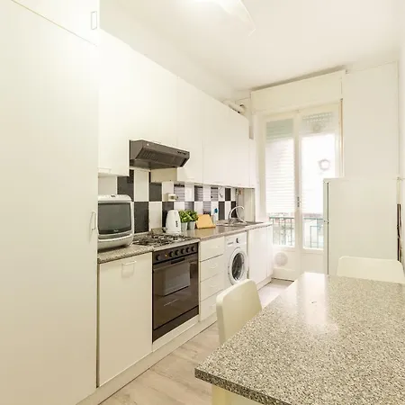 Appartement Youhosty - Pantigliate 8 *